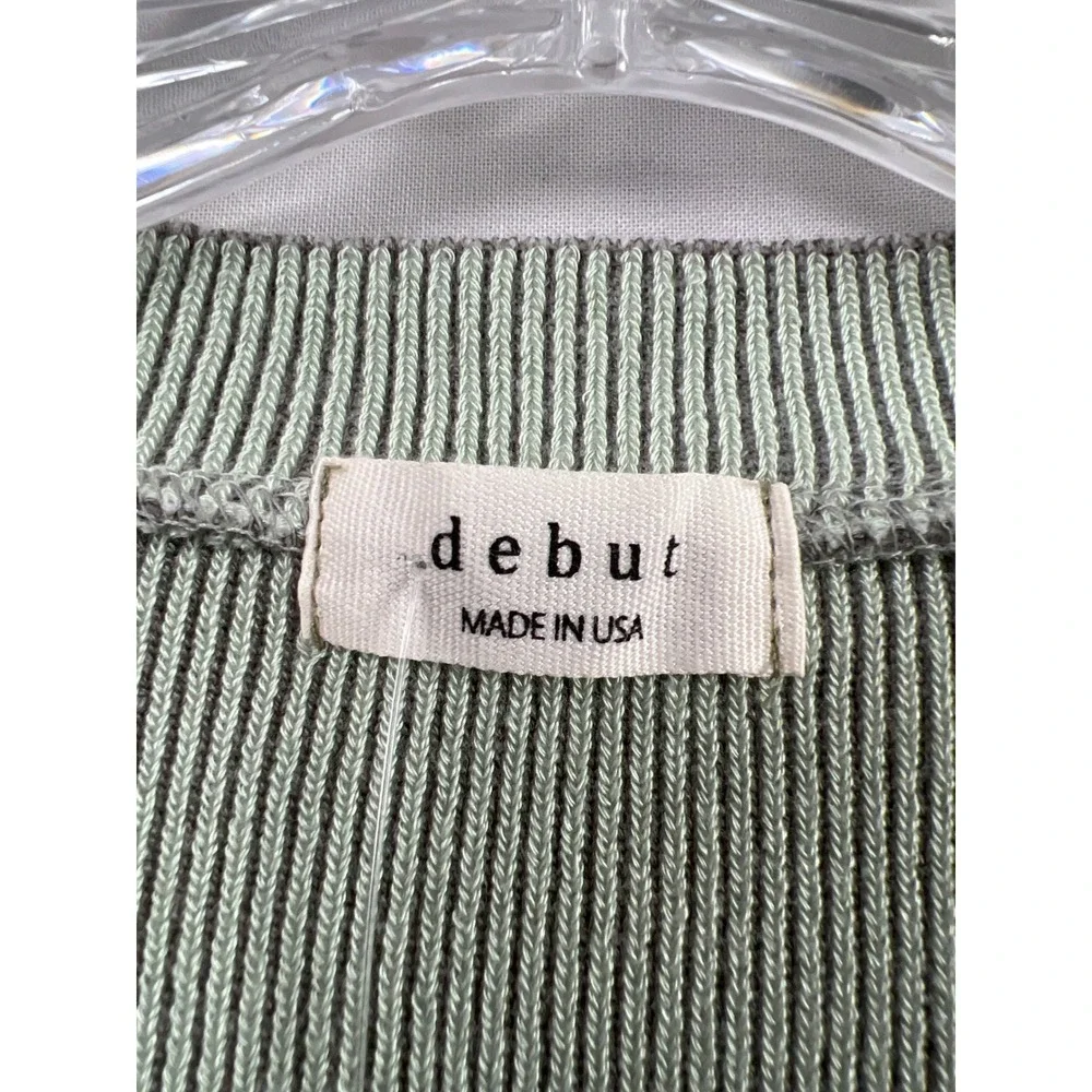Debut Ribbed V-Neck Top Women S/M Light Moss Lettuce Edge Long Sleeve Minimalist